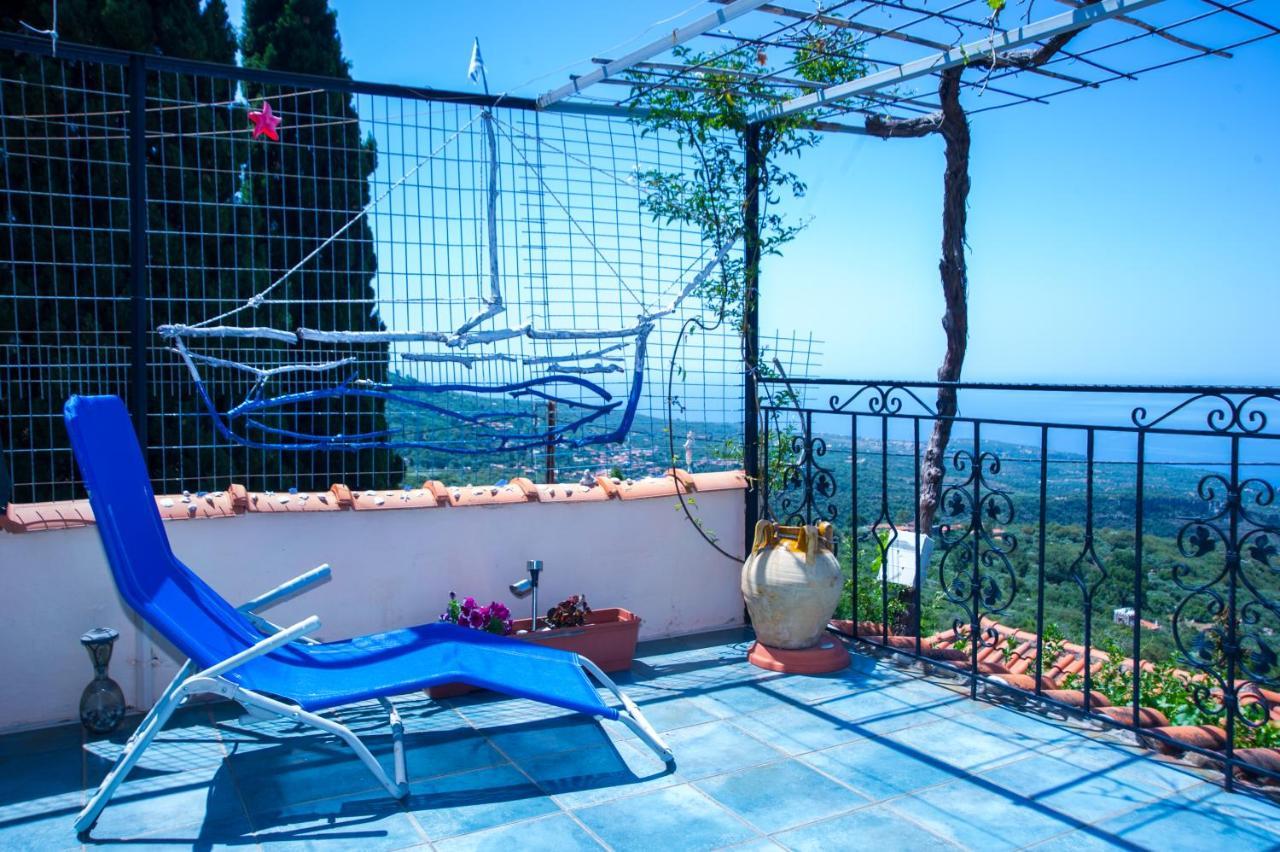 Panorama Of Deep Blue Villa Tseria ภายนอก รูปภาพ